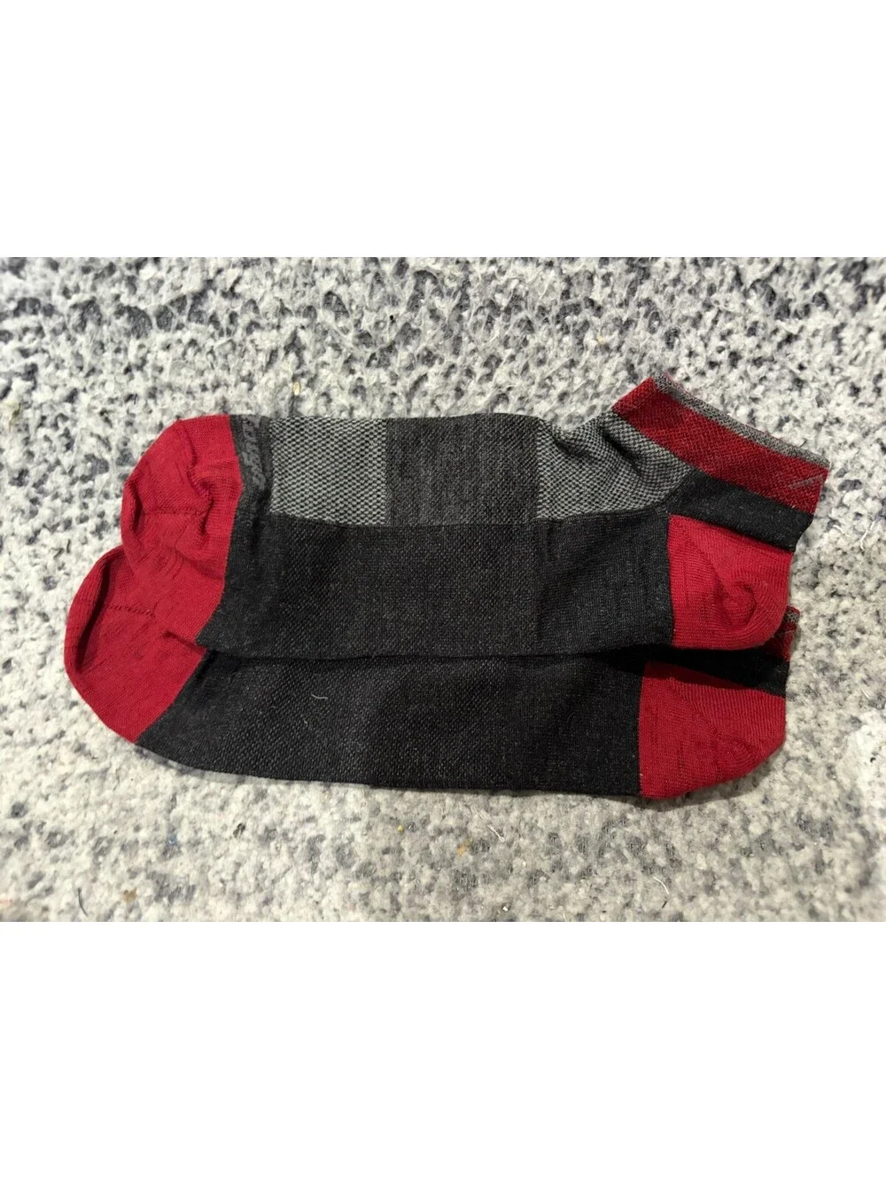 Darn Tough Large Merino Wool Ankle Running Socks Black Red Gray NWOT